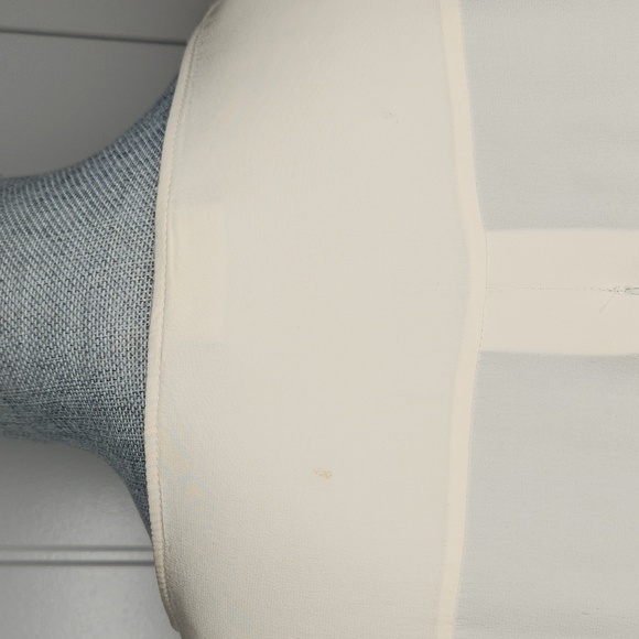 AKRIS punto silk ivory long sleeve bouse, size 6. - Picture 8 of 13